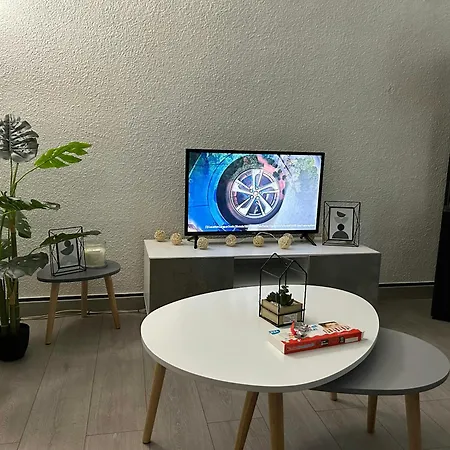 A - 60m² - Confort Moderne Appartement *